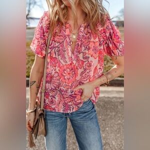 Boutique Pink Fuchsia Metallic Floral Print Ruffled Puff Short Sleeve Blouse- S